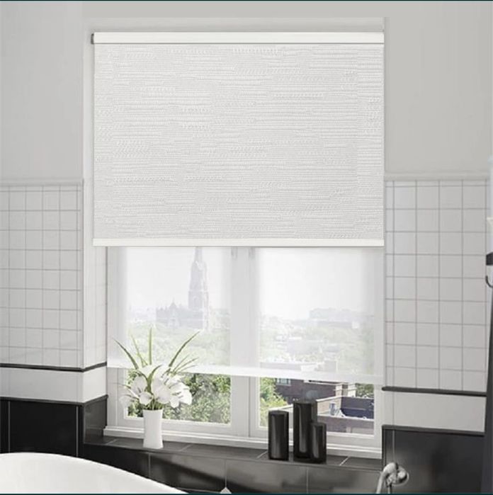 Жалюзи без крепления,Полка в ванную юг