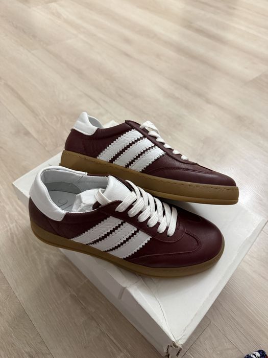 Продам турецкие крассовки