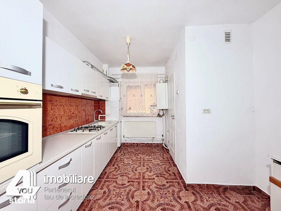 Apartament 2 camere Ineu ,62 mp,et.4/4, mobilat,utilat +termotecă