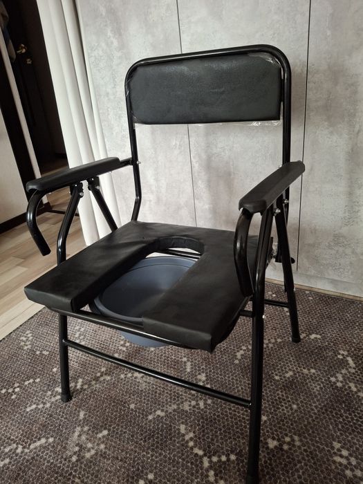 Санитарное кресло