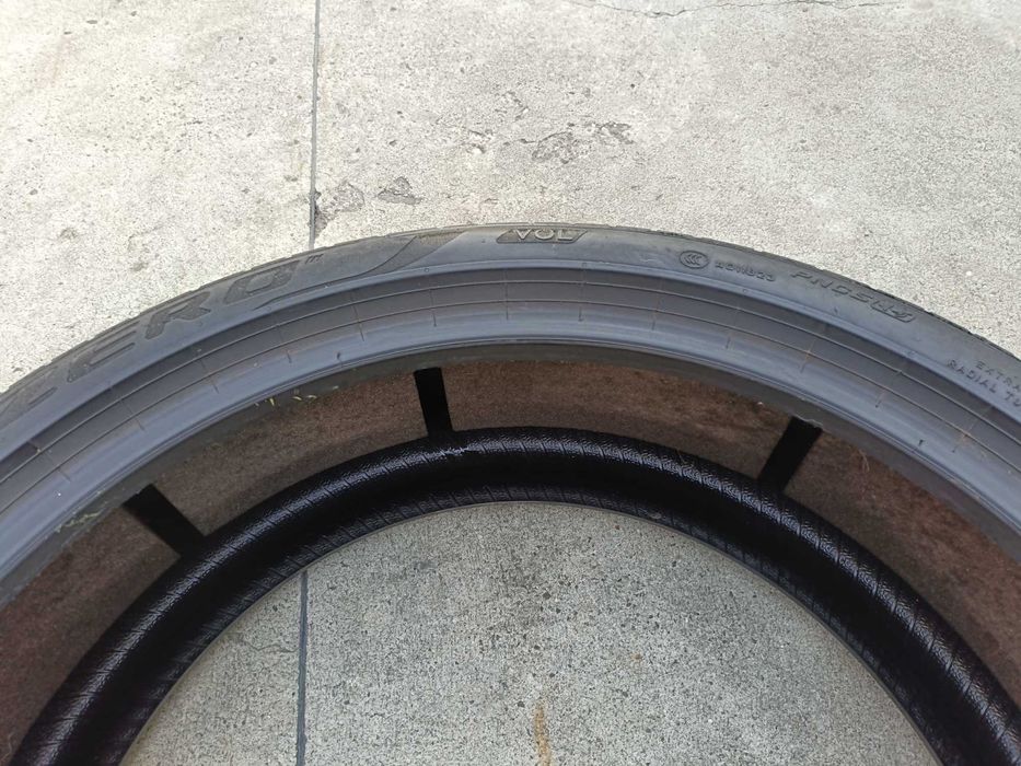 O anvelopa de vara 275 35 22 pirelli p zero pz4 profil 6 mm