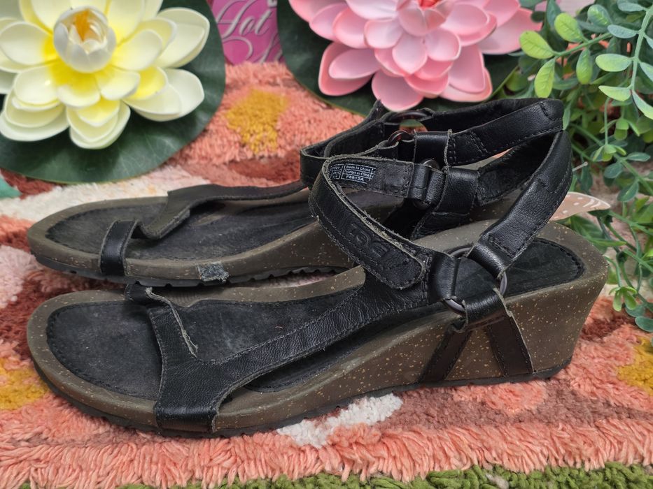 Teva сандали на платформа N39