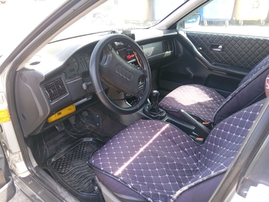 Продам Ауди 80 б4