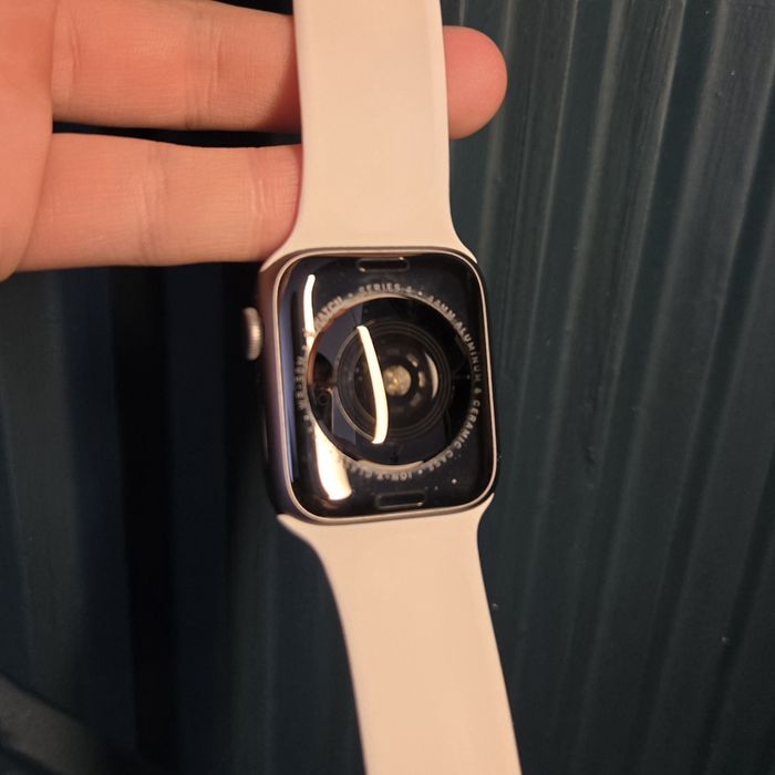 Apple watch series 4 44m