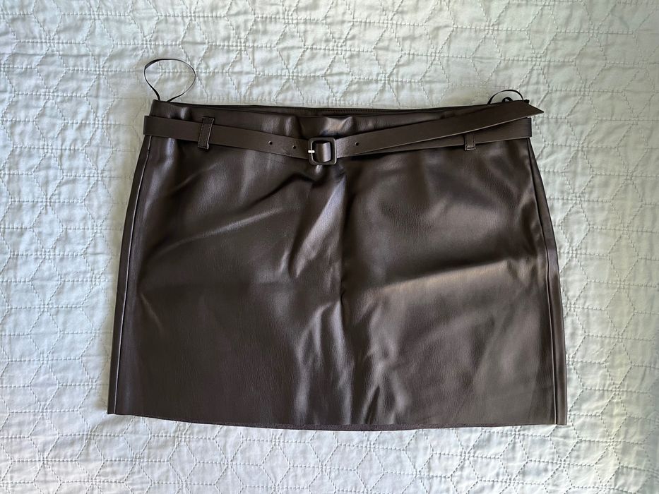 Кожена пола XS Mango