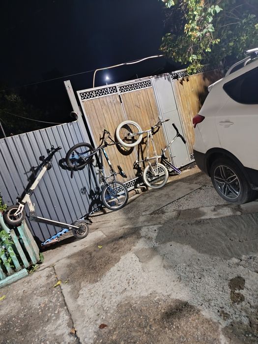 Два BMX один трюковой самокат и элеткро самокат