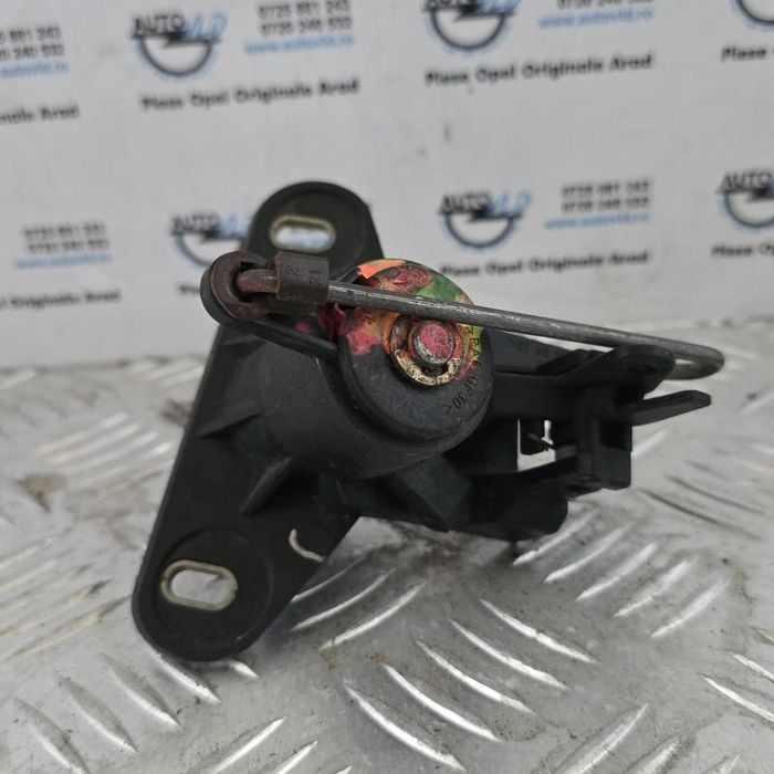 Incuietoare haion Opel Corsa C