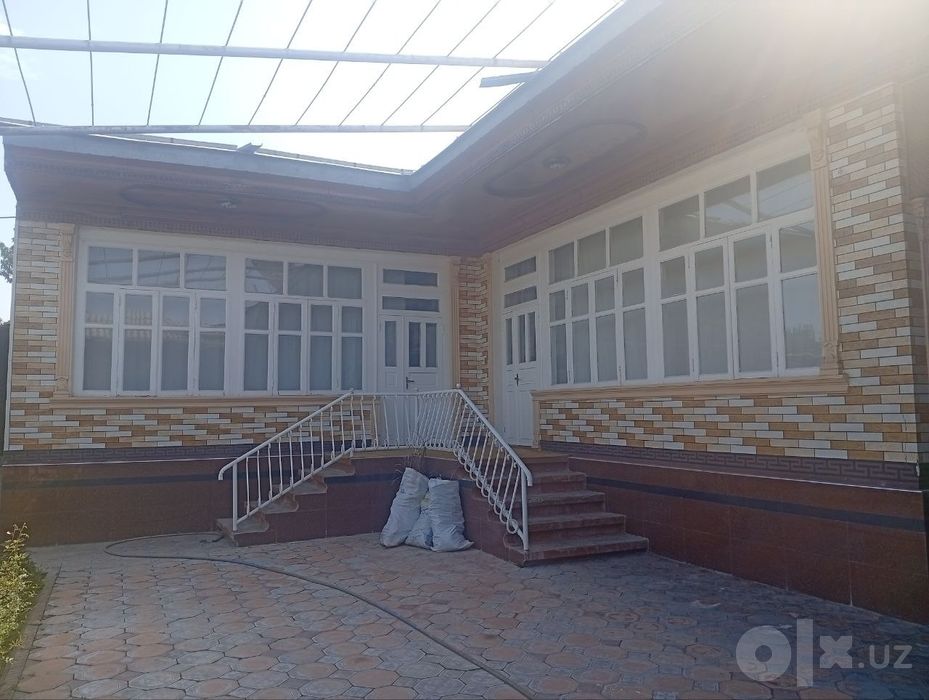 Uy sotladi srochna 140.000$