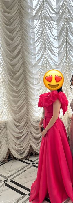 Продам выпускное платье