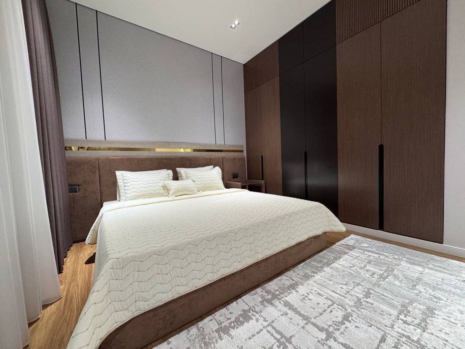 Квартира Вундеркинд  Ташсельмаш 4/2/8 102 кв.м