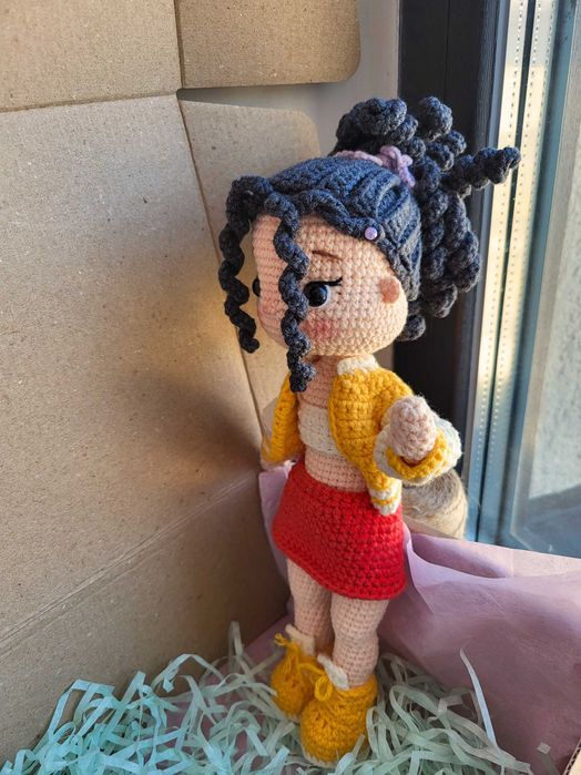 Păpușă croșetată manual, jucărie handmade