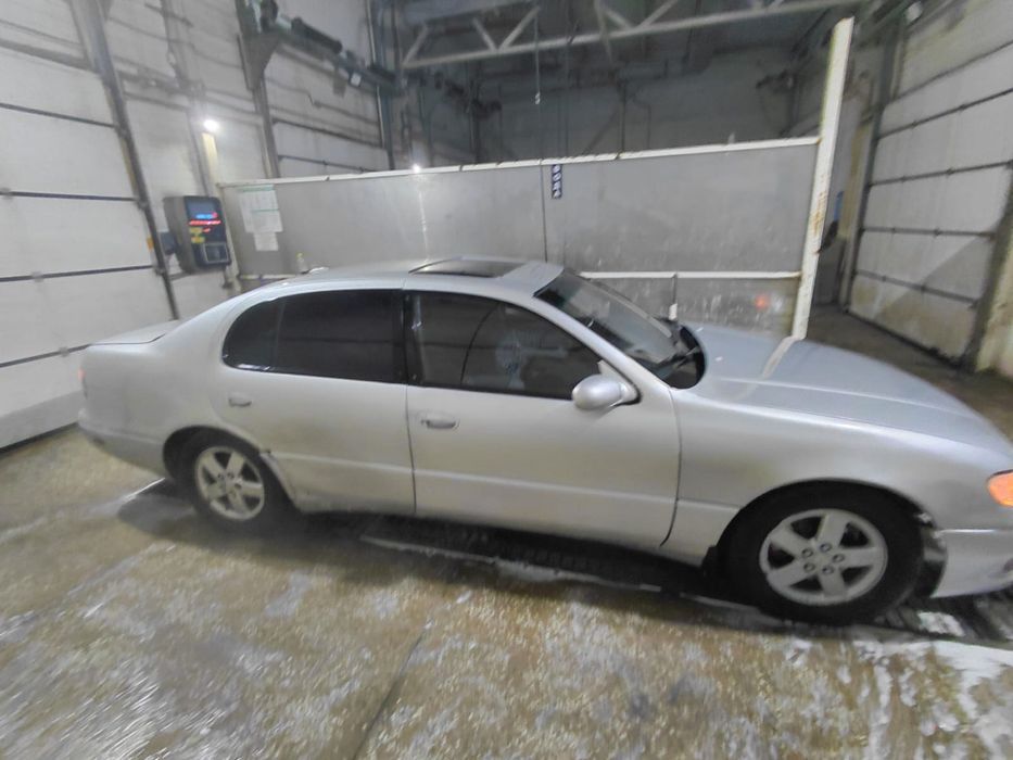 Продам Lexus gs 300