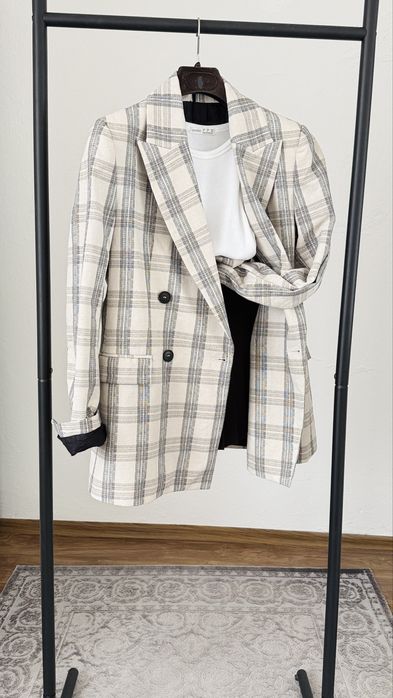 ZARA двуредно сако