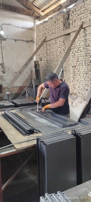 Magazin va supermarketlar uchun sifatli stelajlar