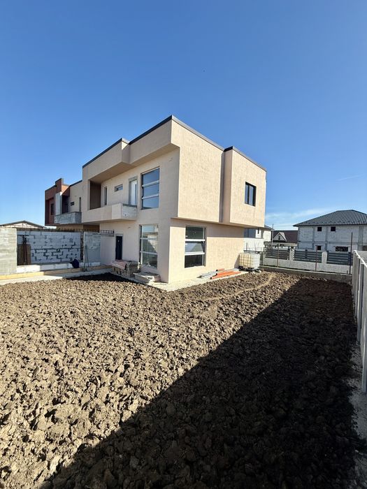 Vila P+1, 4 camere, placa beton,proiect Mediteranean,Valu lui Traian
