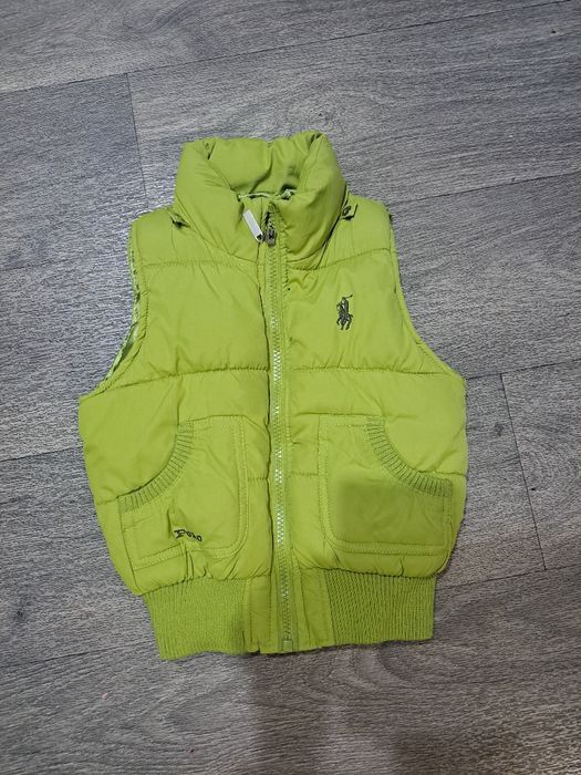 Продам куртку на девочку