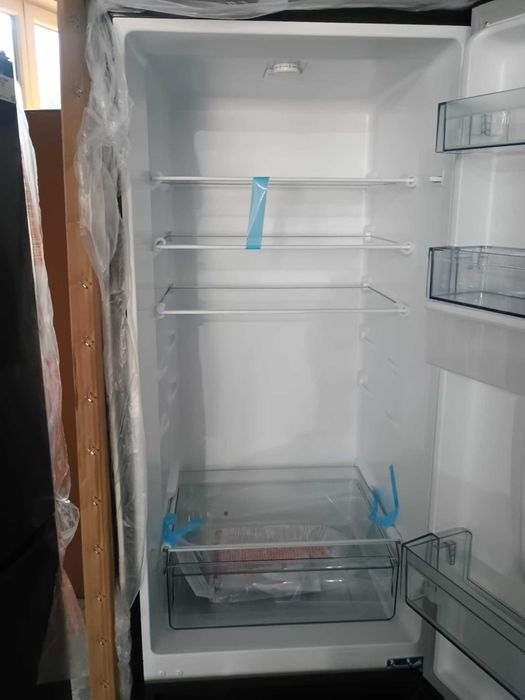 Нов Комбиниран Хладилник с фризер диспенсър Muhler-Мюлер 180 см