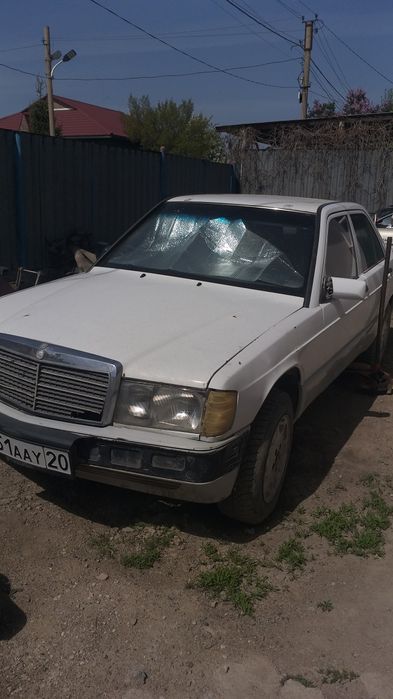 Продам Мерседес 190