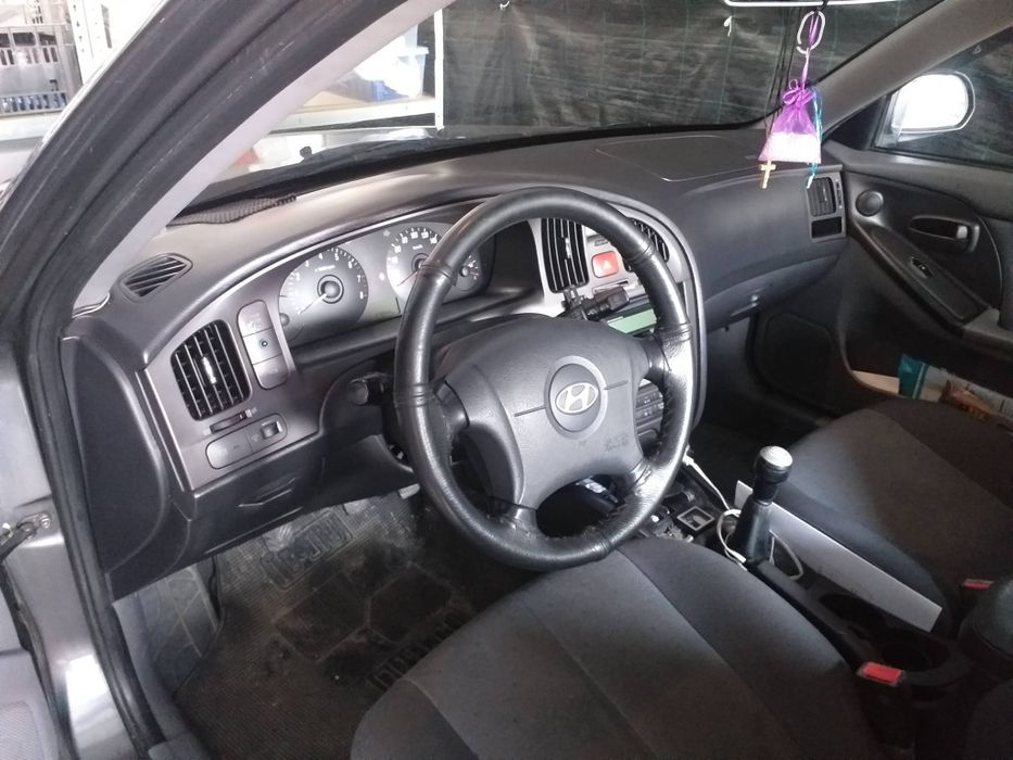 hyundai elantra 2005