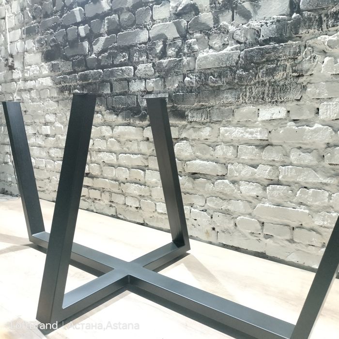 Подстолье в стиле лофт. Лофт мебель