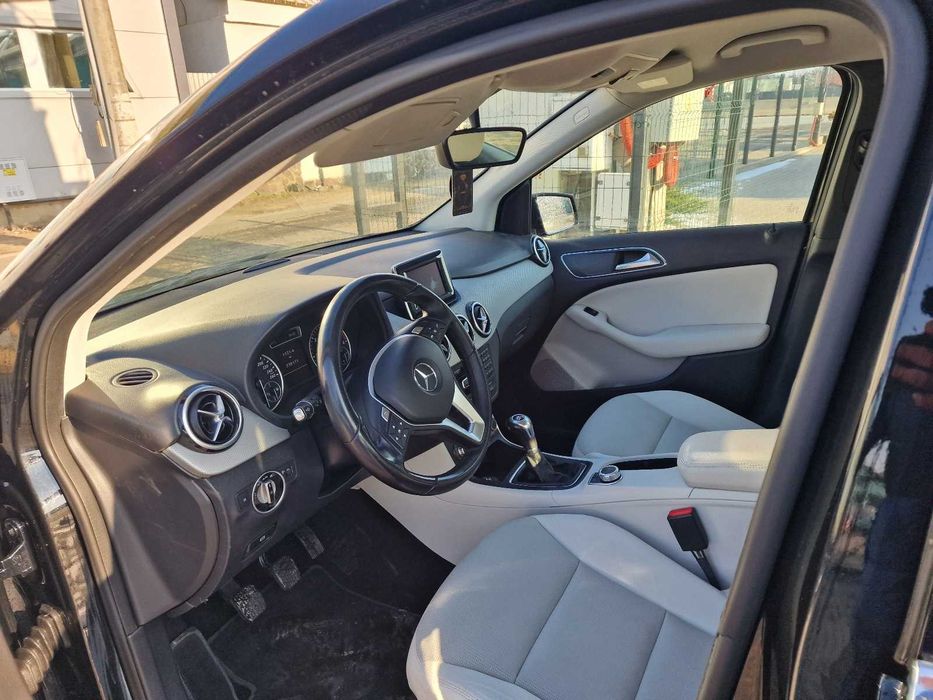 Mercedes Bclass 1.8CDI, an 2013, 238 000km