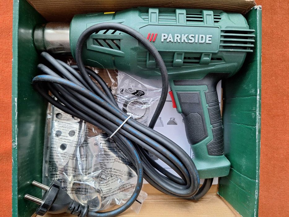 Pistol / Suflanta cu aer cald, model PHLG 2000