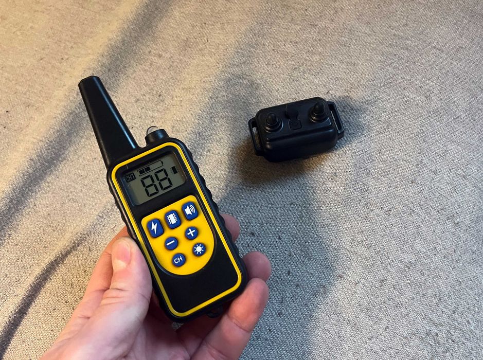 Zgarda dresaj caini reincarcabila 800m impermeabila