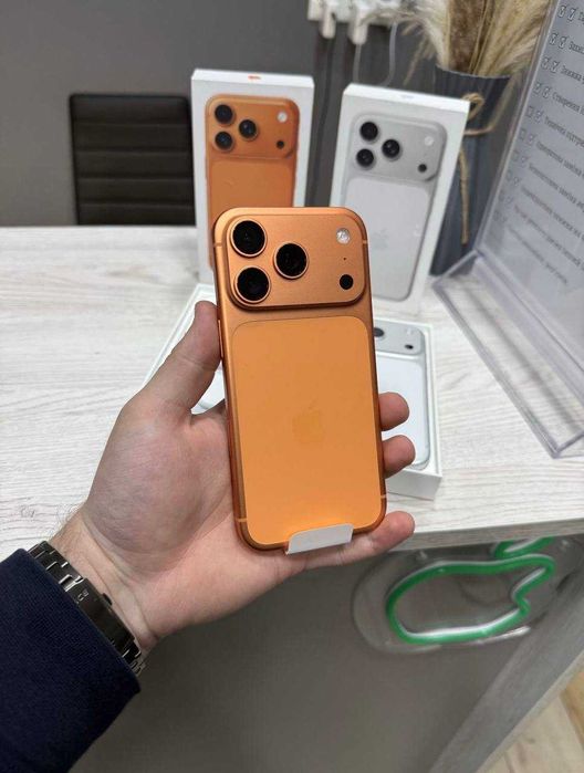 iPhone XR в корпусе 17 PRO 256 GB