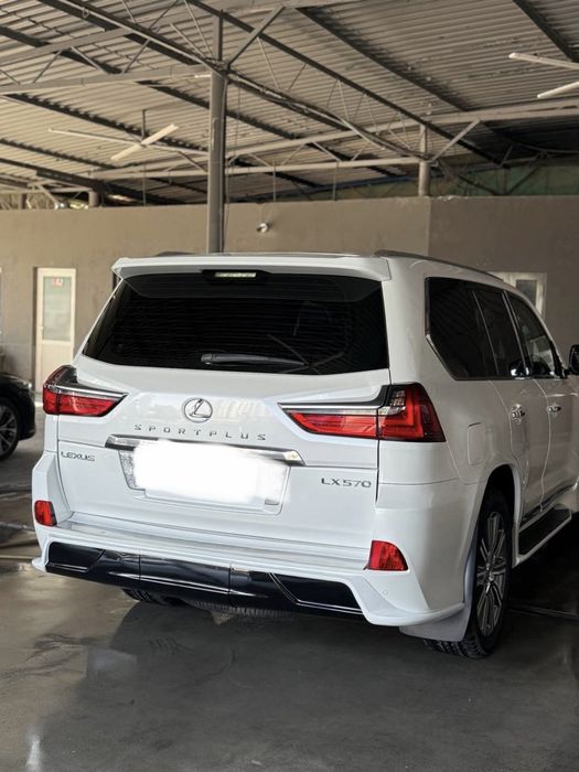 Lexus LX 570 сотилади