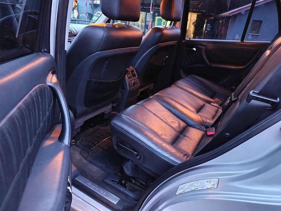 Mercedes-Benz ML 270