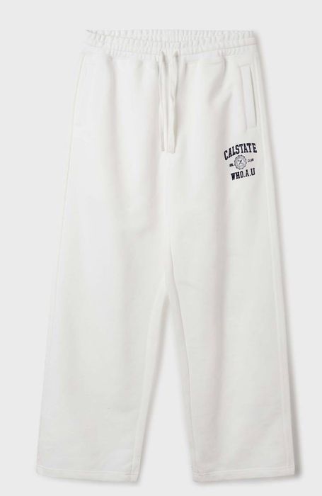 Свитшот, штаны WHO.A.U.