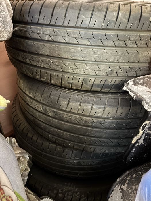 Продам покрышки Bridgestone