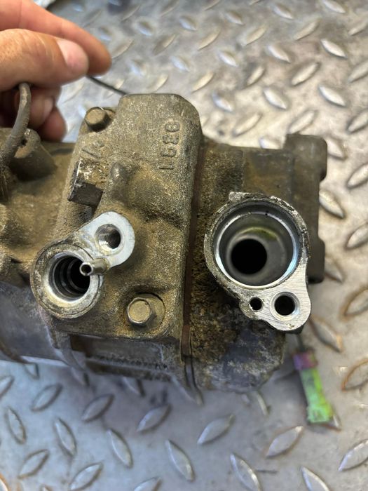 Compresor AC clima 4B0260805B