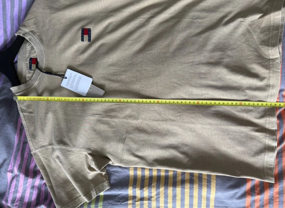 Tommy Jeans tricou cu logo mic bej marimea XS nou original