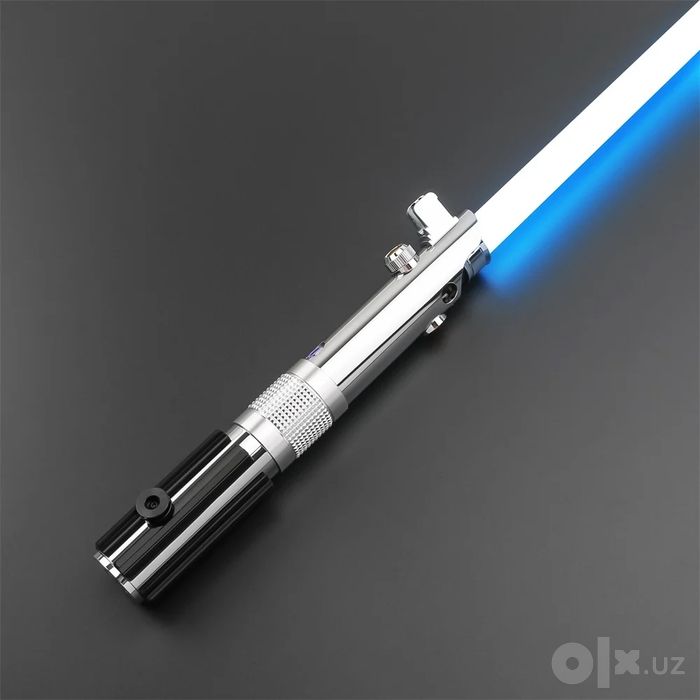 Косплейный костюм и световой меч Anakin Skywalker