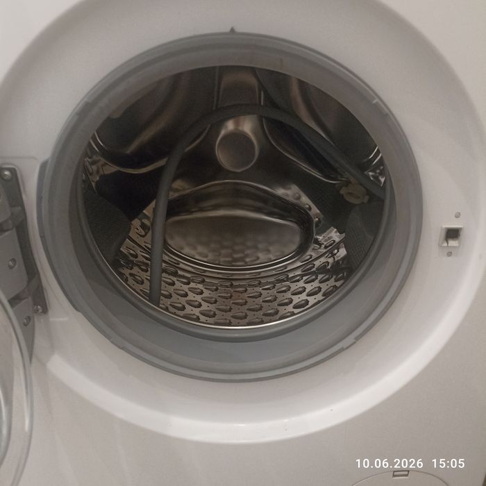 Продам стиральную машину  Bosch.
