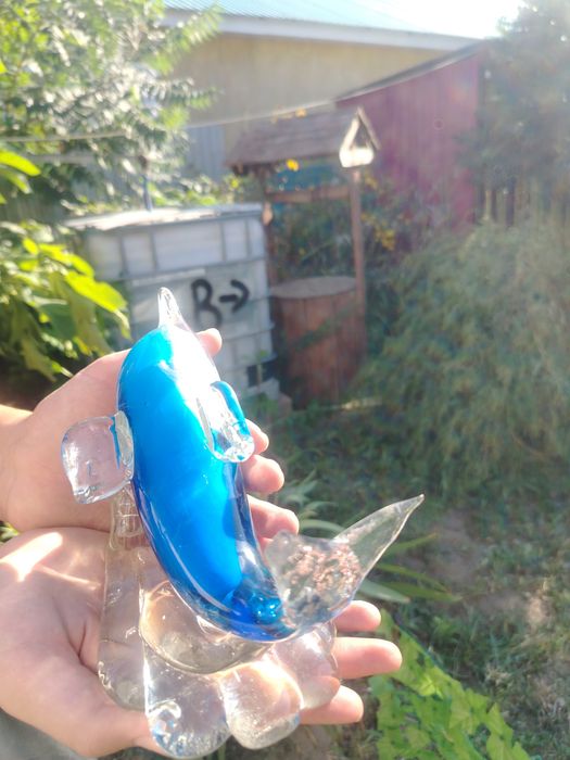 Продам сувенир дельфин