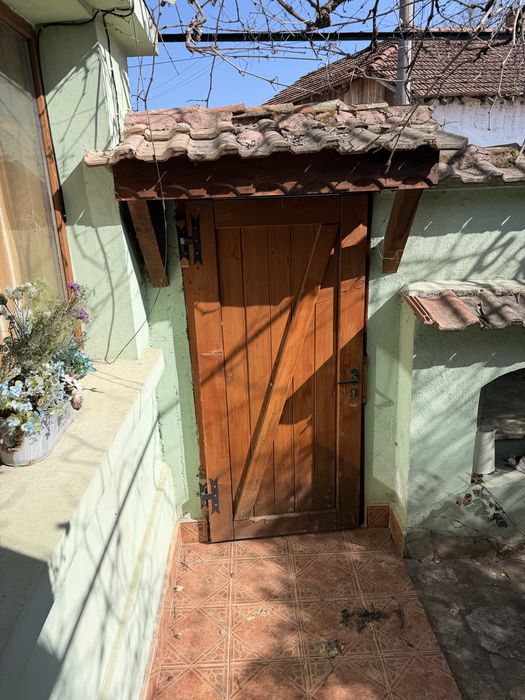 Двуетажна къща в с. Габарево