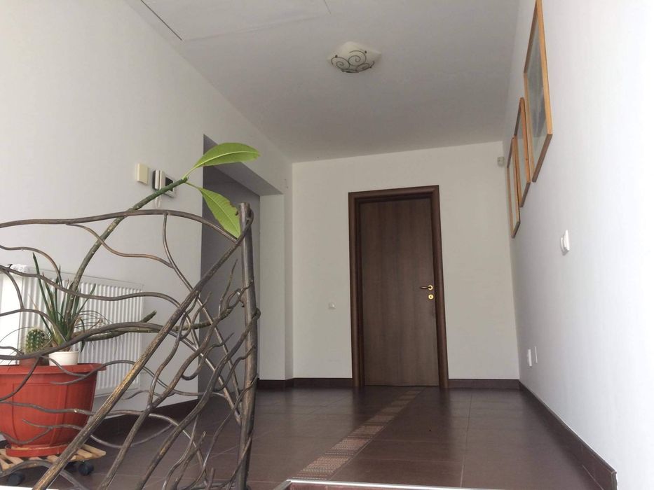 Inchiriez vila in Buna ziua, strada Macesului langa Lidl