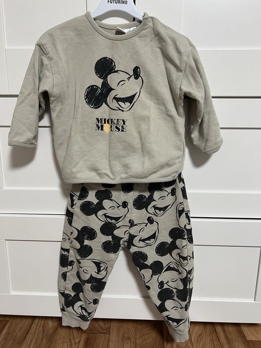 Продам костюм уни