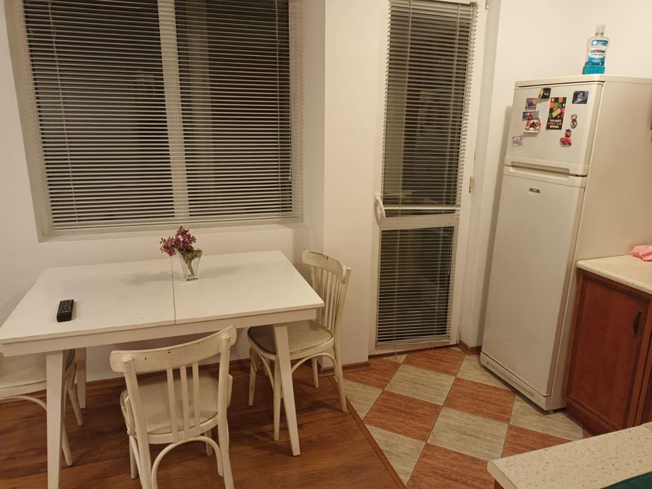 Дава се под наем Тристаен апартамент в Пловдив, Каменица 1 - 80 кв.м за 425 € - Снимка #1