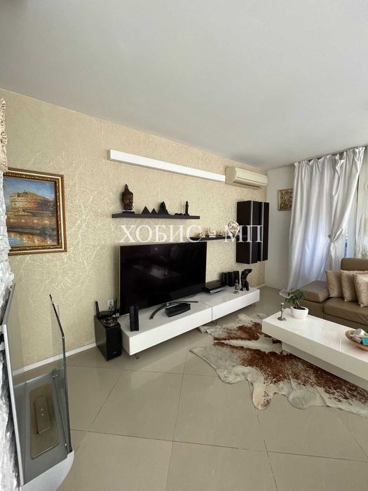 Продава се Тристаен апартамент в Пловдив, Център - 105 кв.м за 1858 €/кв.м - Снимка #4