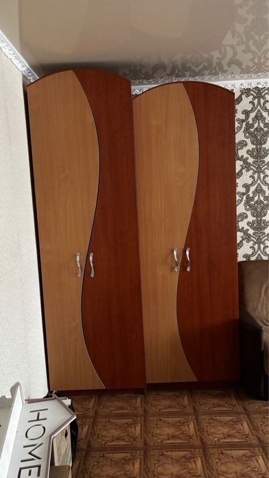 Продам плательные шкафы