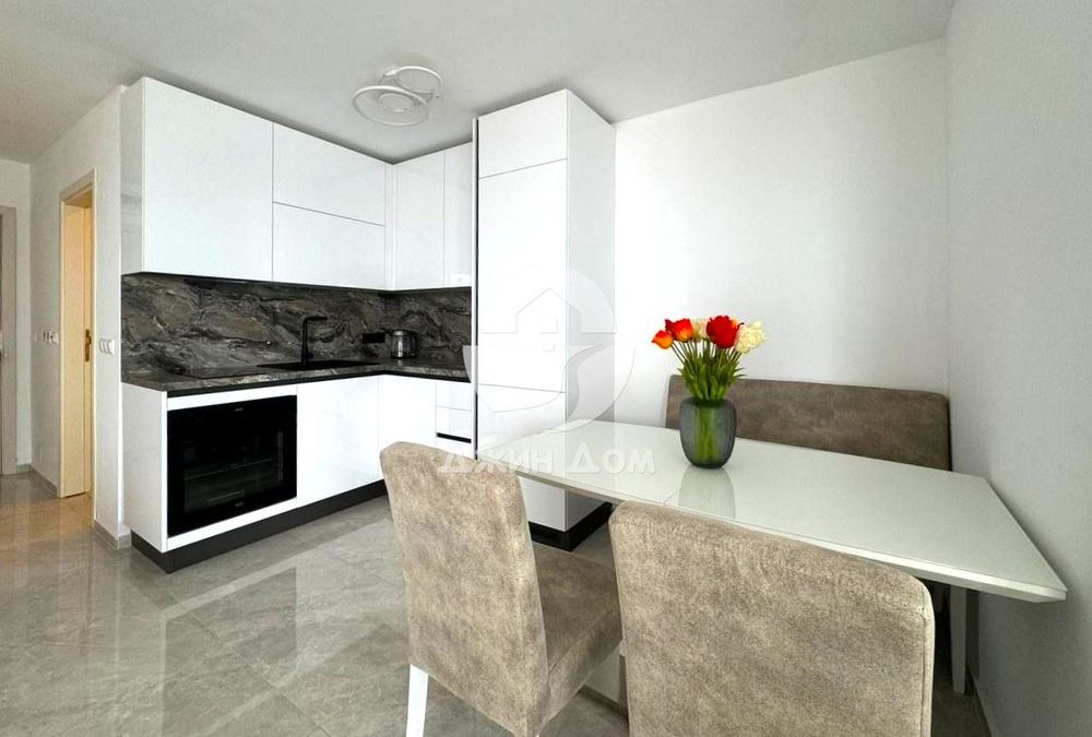 Продава се Двустаен апартамент в Свети Влас - 61 кв.м за 2458 €/кв.м - Снимка #5