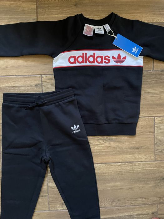 Комплетки -3-4 г за момче