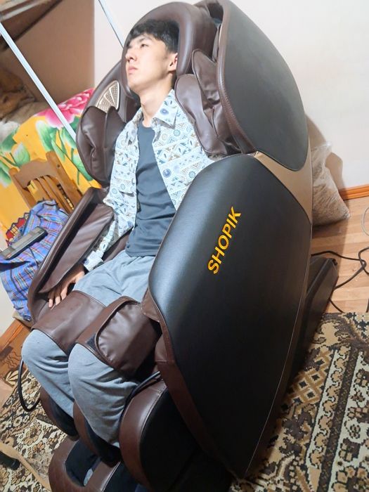 Массажное кресло