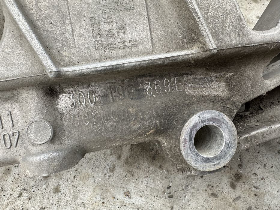 Cadru motor Volkswagen passat b8 / skoda superb / facelift / nonfacelift / manuala / automata
