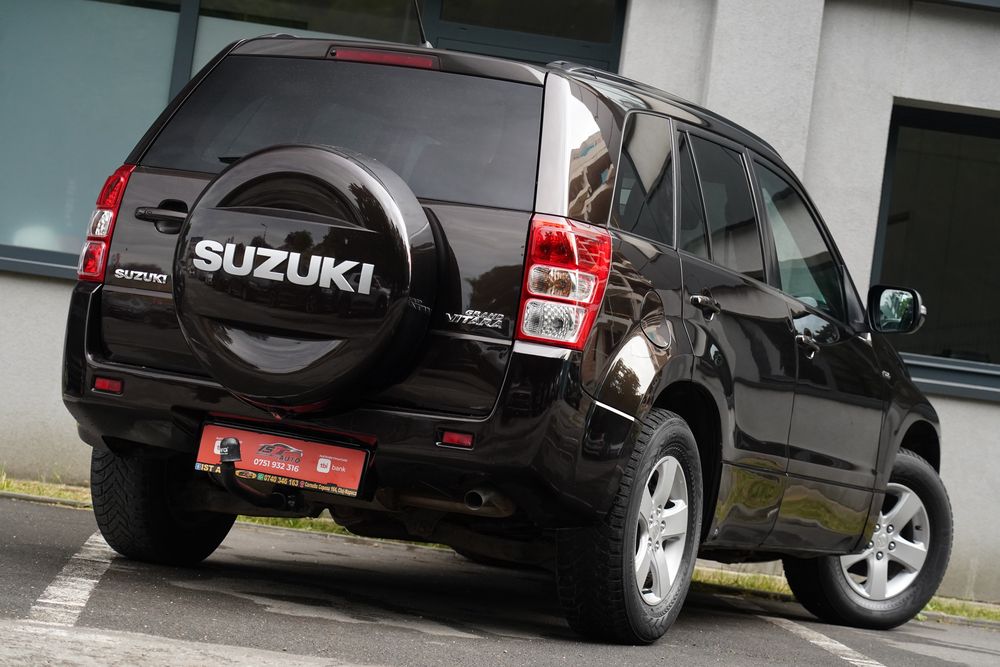 Suzuki Vitara X30 2014 • 1.9Diesel • Manual • 4x4 4x2 Lock Blocant • 12Luni Garantie Motor Cutie si 4x4 • Rate • Revizie Gratuita • Numere Rosii