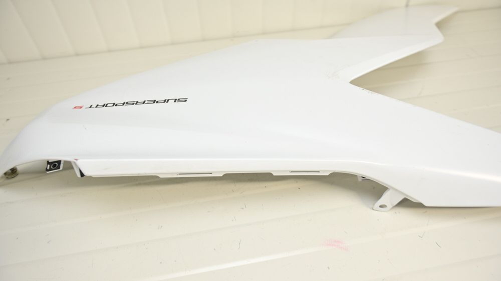 Ducati SuperSport S 939 2017 Carena lateral superioara dreapta