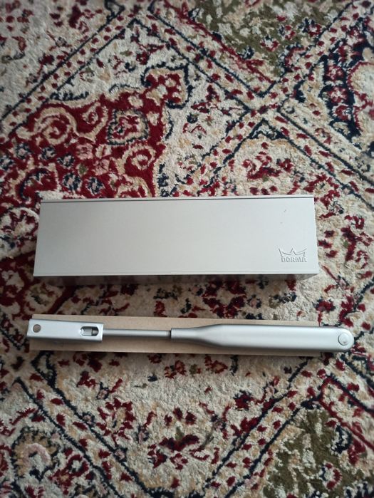 Доводчик дверной Dorma/dormakaba